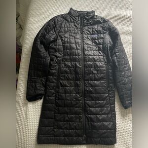 Patagonia women’s NanoPuff parka size M medium